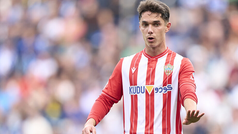 Sergio Arribas brilha na Liga Hypermotion 2025/26