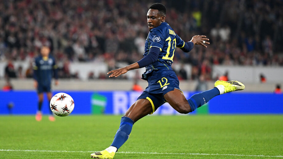 Zaidu em destaque frente ao Estugarda