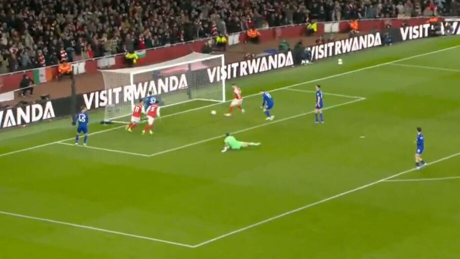 O golo de Gyökeres na vitória do Arsenal frente ao Everton 