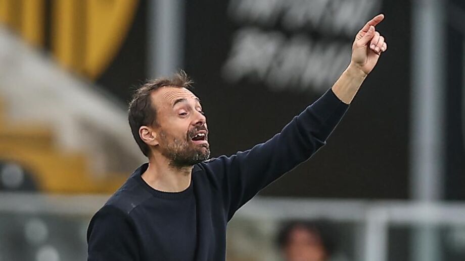 Hugo Oliveira, treinador do Famalicão