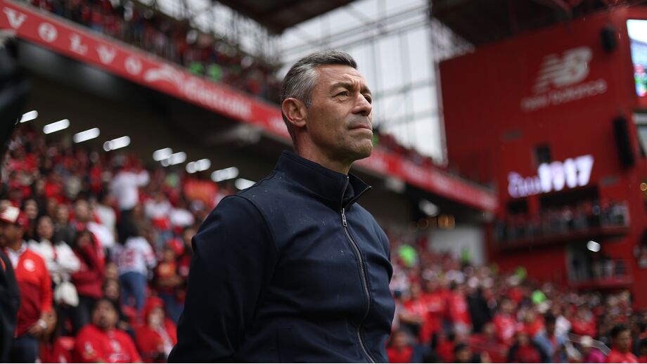 Pedro Caixinha de saída do comando técnico do Juárez