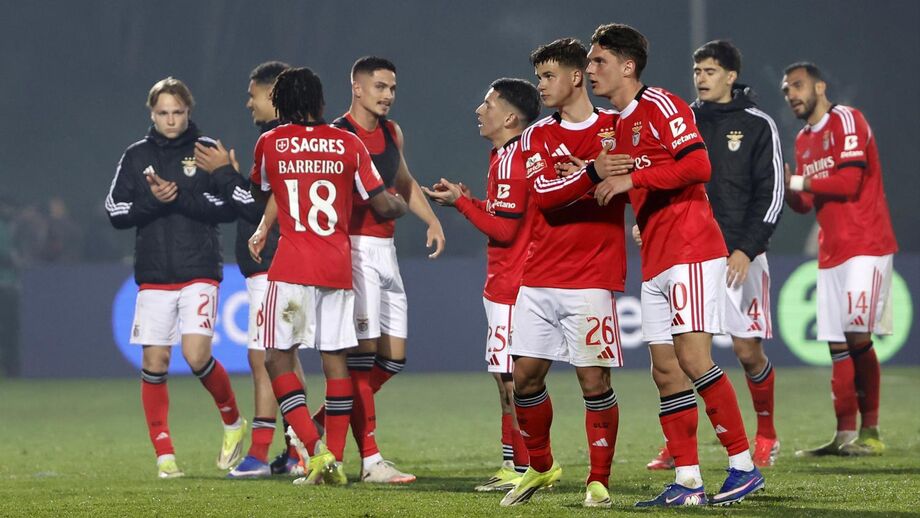 Benfica celebra reviravolta em Arouca