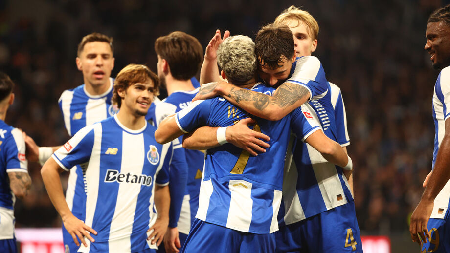 Jogadores do FC Porto em festa frente ao Moreirense