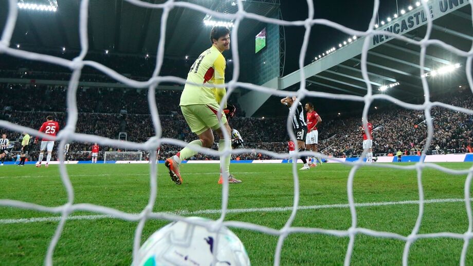 Manchester United pondera mudanças na baliza para a época de 2026/27