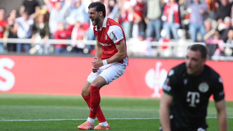 Grillitsch anotou o 2-0 