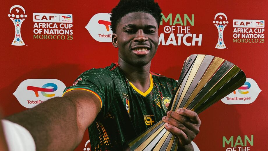 Carlos Baleba pode reforçar o Manchester United