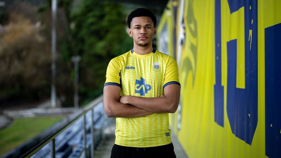 Mayulu tenta ganhar espaço no Arouca