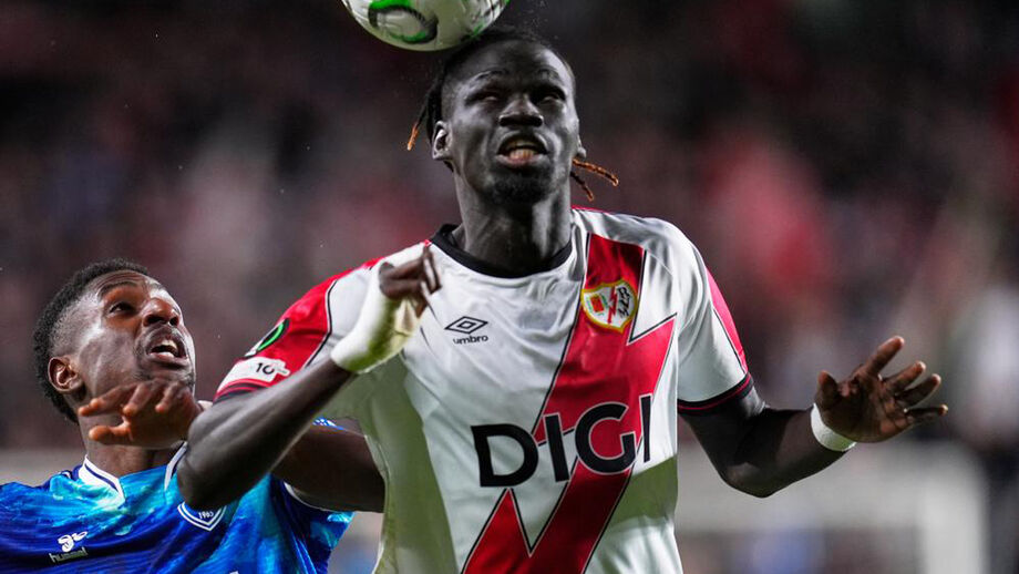 Pathé Ciss deixou mensagem aos responsáveis pelo futebol africano