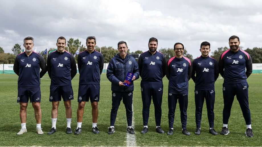 Micael Sequeira partilhou o prémio com a equipa técnica do Sporting