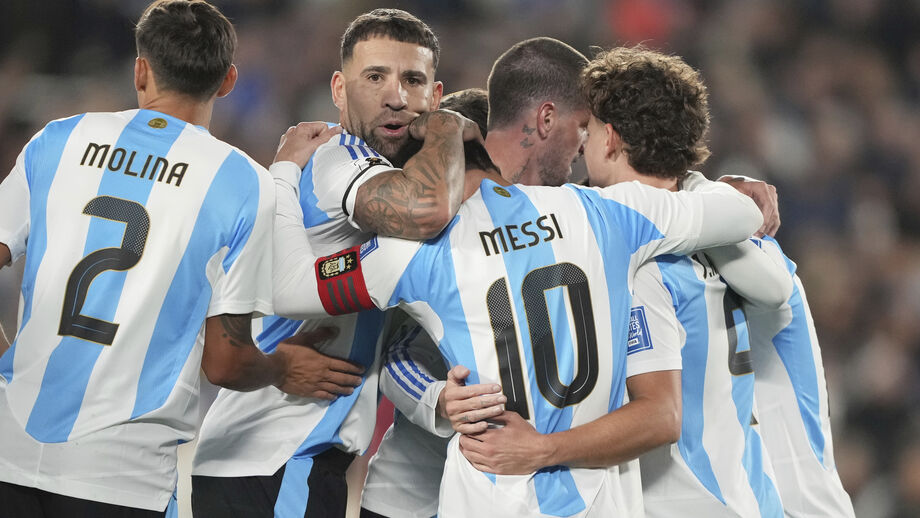 Seleção da Argentina marca mais um amigável