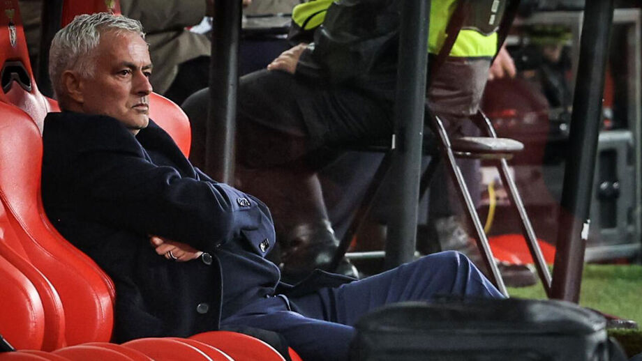 José Mourinho no banco do Benfica
