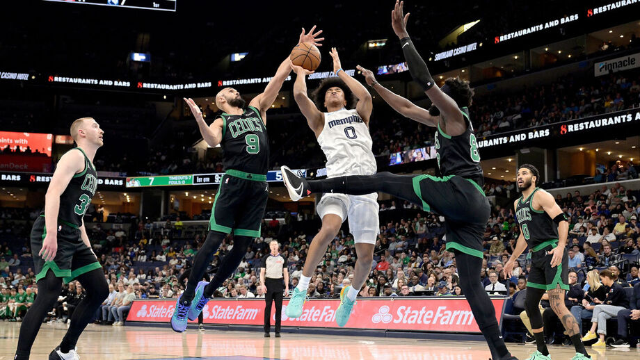  Celtics estiveram a perder por sete pontos no quarto e último período, mas conseguiram virar o resultado