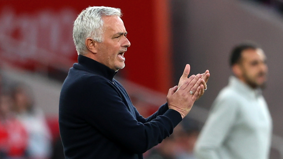 José Mourinho durante o Benfica-V. Guimarães no Estádio da Luz