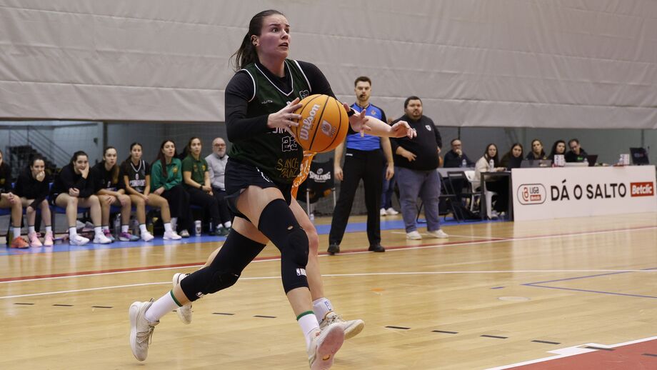 Maria Marinho destaca a importância da manutenção do Coimbrões na Liga Betclic feminina