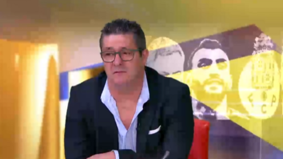 Comentador da CMTV comenta o cartão amarelo mostrado por João Pinheiro ao avançado do Sporting no jogo com o Alverca