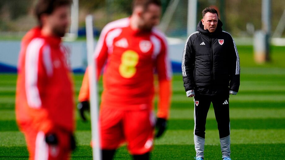 Bellamy no treino da seleção galesa