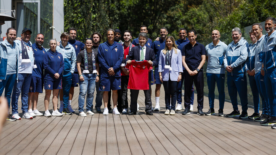 A iniciativa 'Portugal + próximo' une adeptos e lendas do futebol na Cidade do México