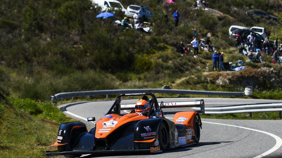 Hélder Silva começa bem na Montanha