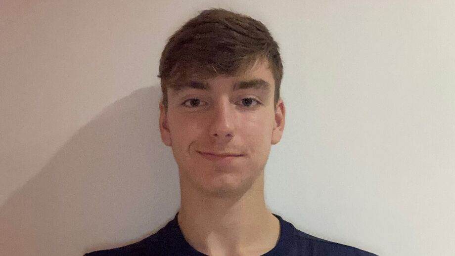 Adam Ankers morreu aos 17 anos