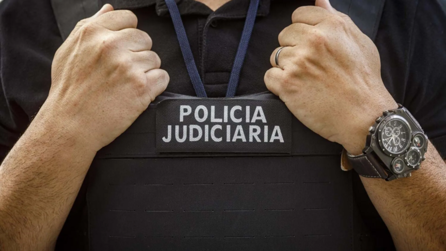 Polícia Judiciária realiza diligências na sede do Sacavenense