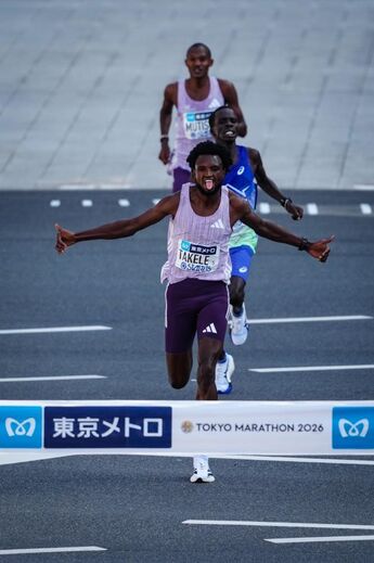 Tadese Takele vence maratona de Tóquio 