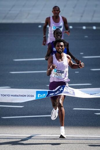 Tadese Takele vence maratona de Tóquio 