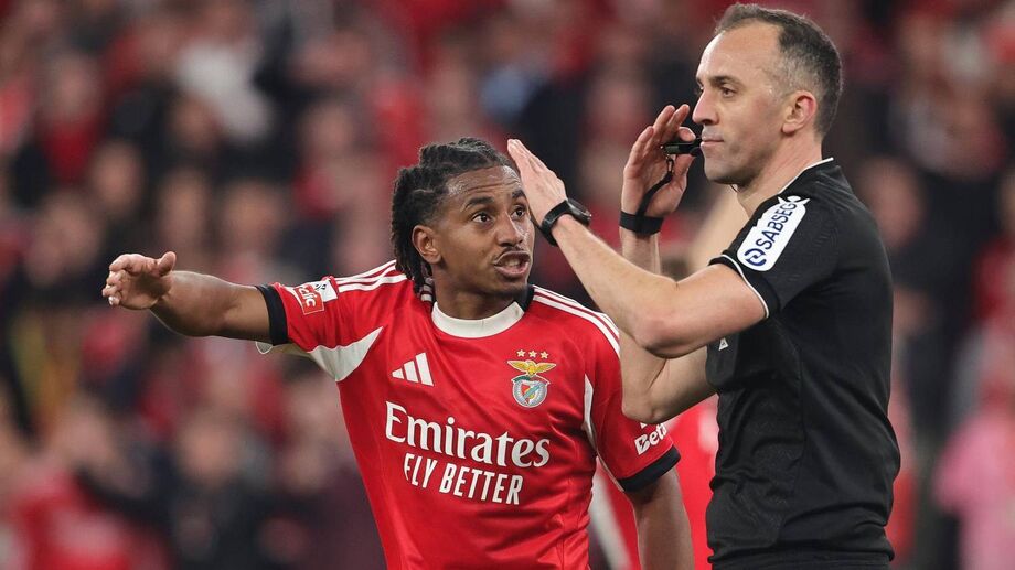 João Pinheiro durante o clássico na Luz entre Benfica e FC Porto