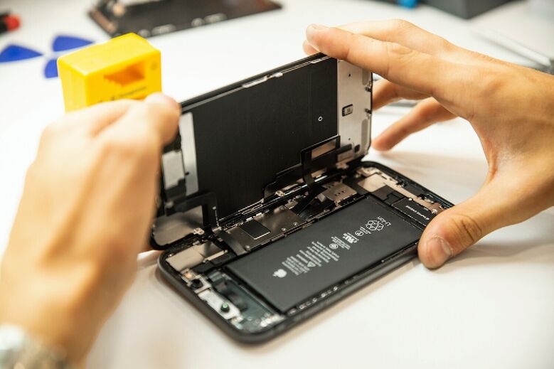 Reparação de um telemóvel
