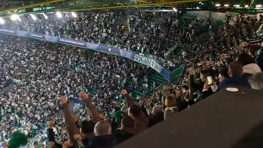 Quando pagar mais não custa nada: Sporting volta a abrir os cordões à bolsa por Luis Suárez