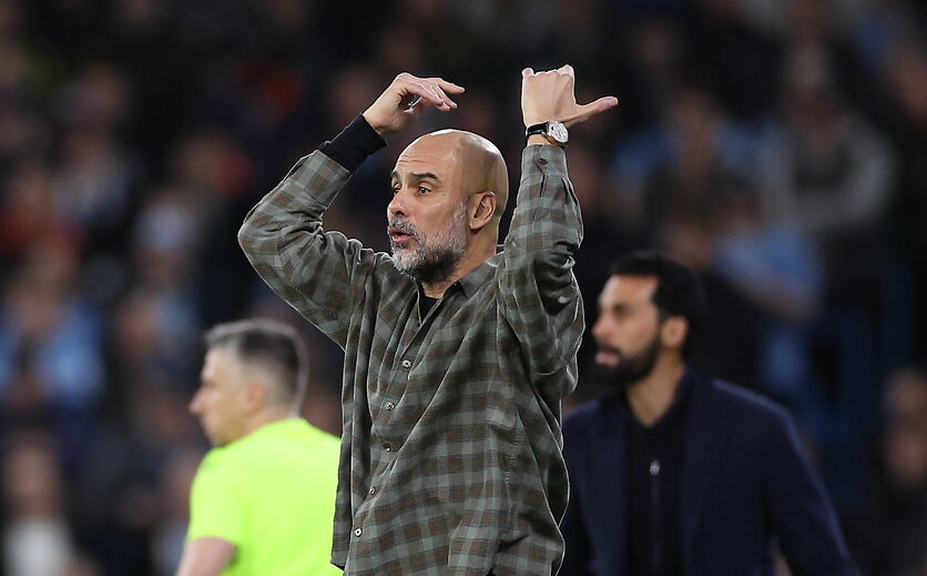 Camisa de Guardiola dá que falar