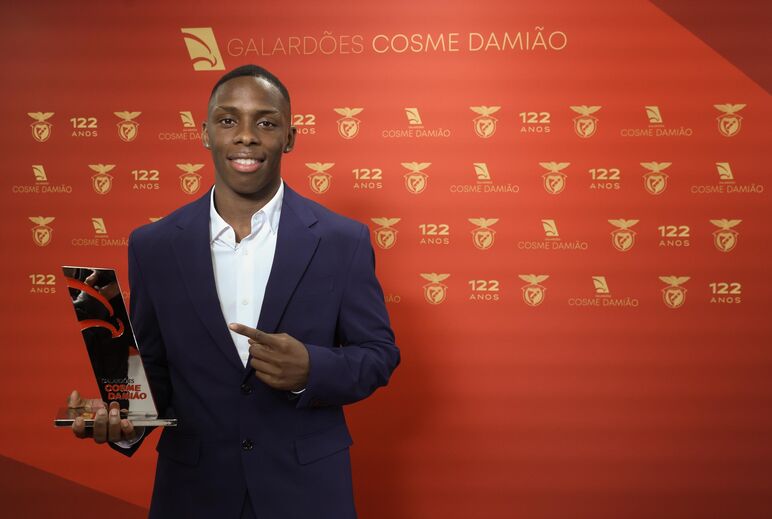 Entrega de prémios Cosme Damião no Estádio da Luz