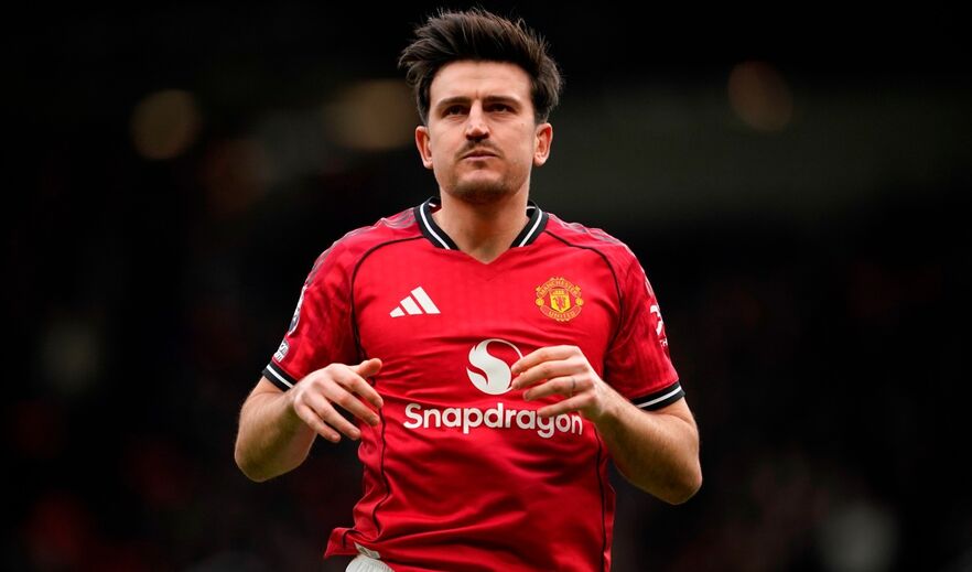 Maguire e Mainoo renovam contrato com o Manchester United