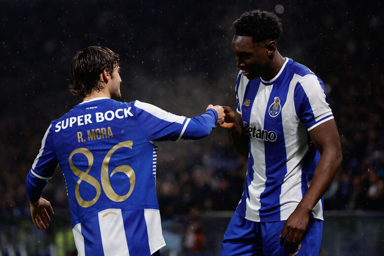 Há vários jogadores do FC Porto no top'100 de jovens emergentes mais valiosos no mundo, segundo o Observatório do Futebol