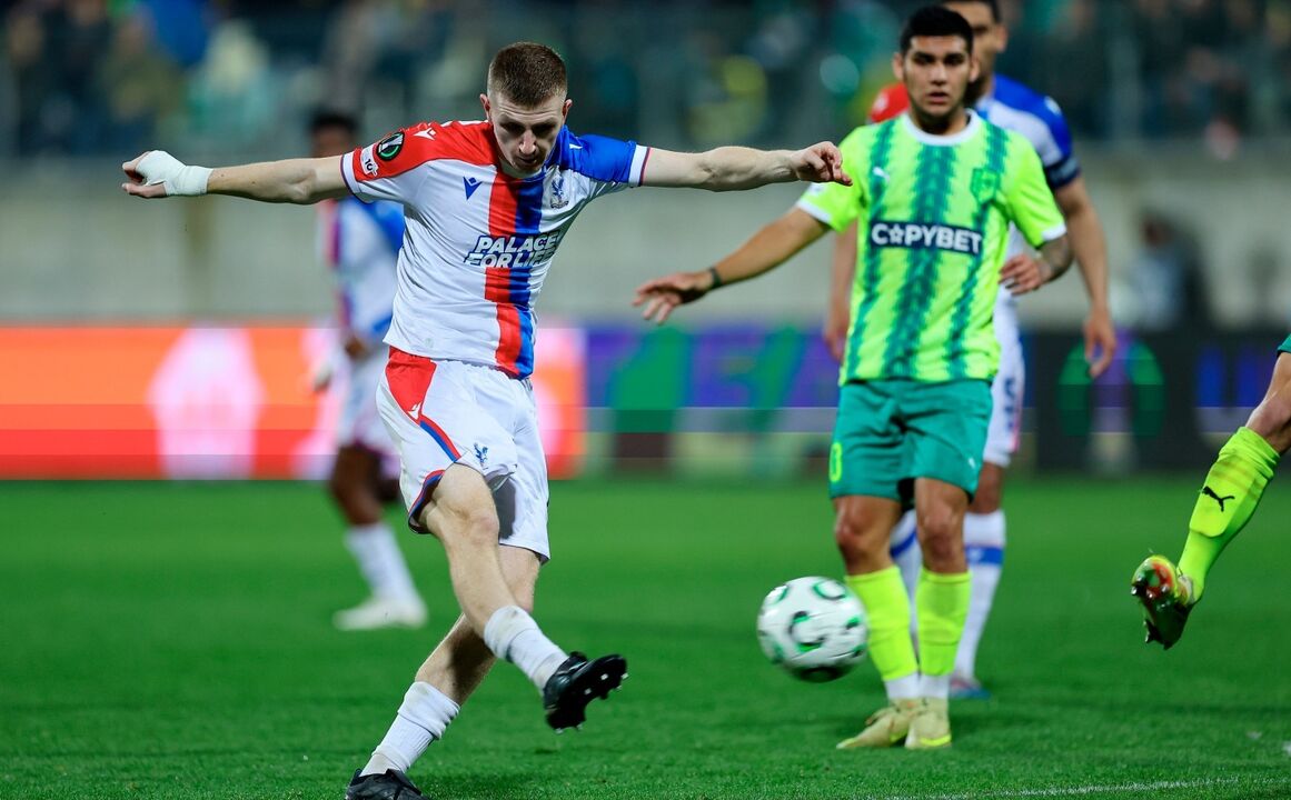 Adam Wharton, jogador do Crystal Palace, cobiçado por clubes europeus