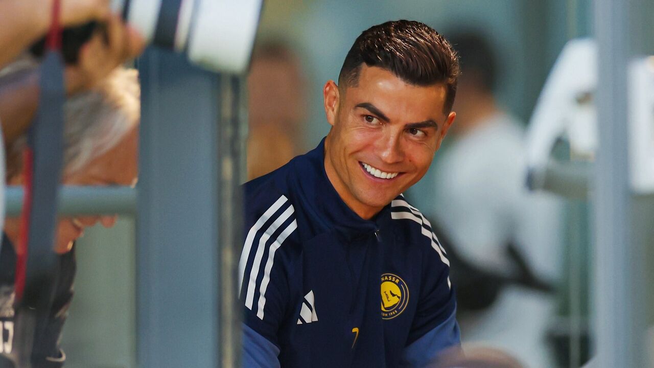 Cristiano Ronaldo marca regresso ao futebol mais de um mês depois