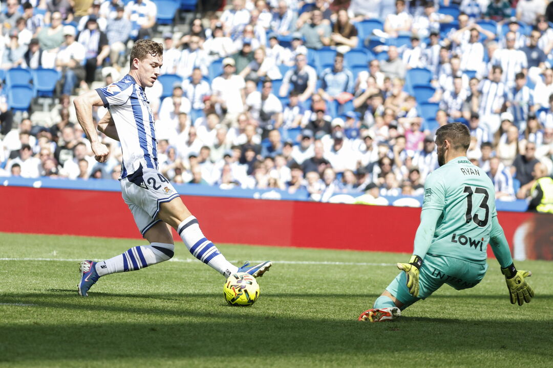 Real Sociedad bateu o Levante