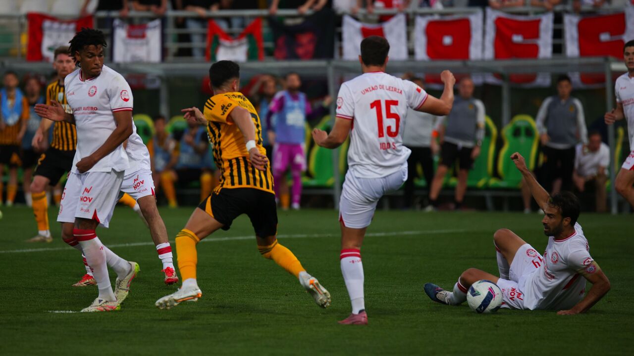 U. Leiria não consegue vencer Lus. Lourosa e falha aproximação ao topo da tabela
