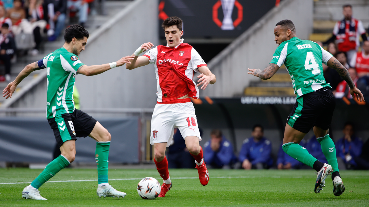 Pau Víctor em ação durante o Sp. Braga-Betis