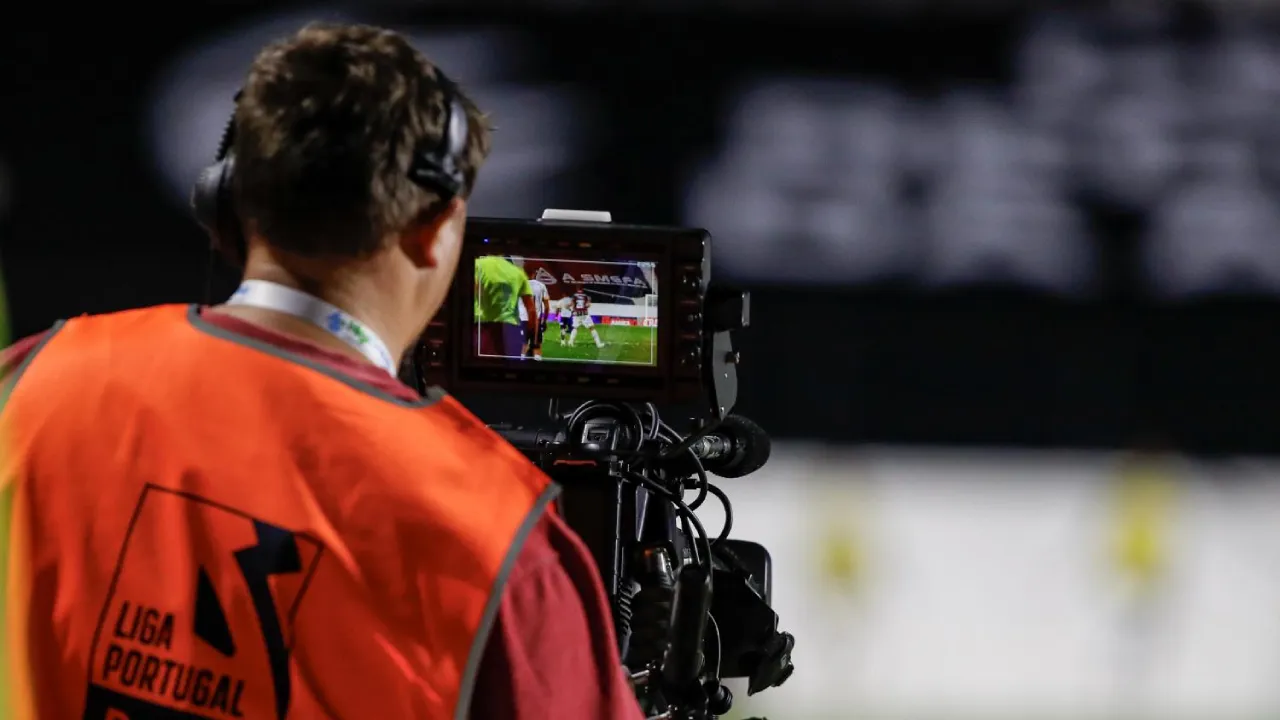 Direitos televisivos discutidos este mês