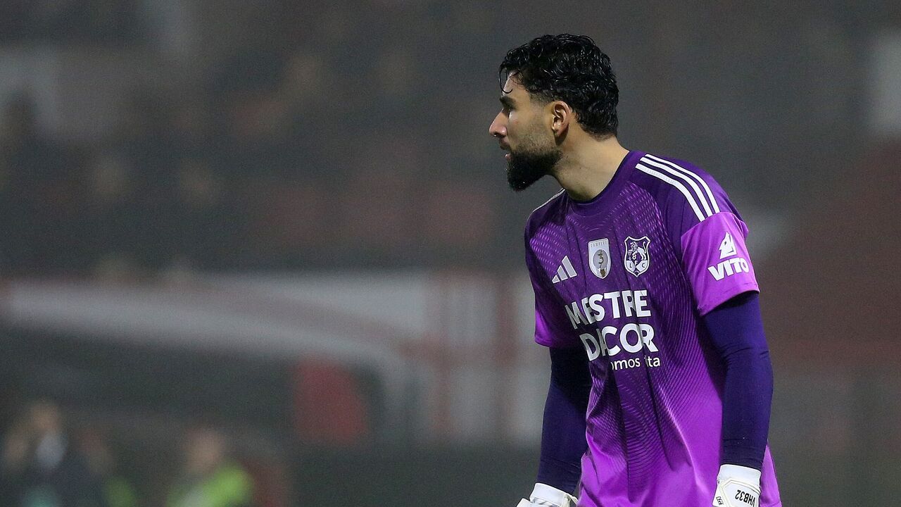 Vitor Hugo inspira-se em Dida e Courtois para defender a baliza do Lourosa