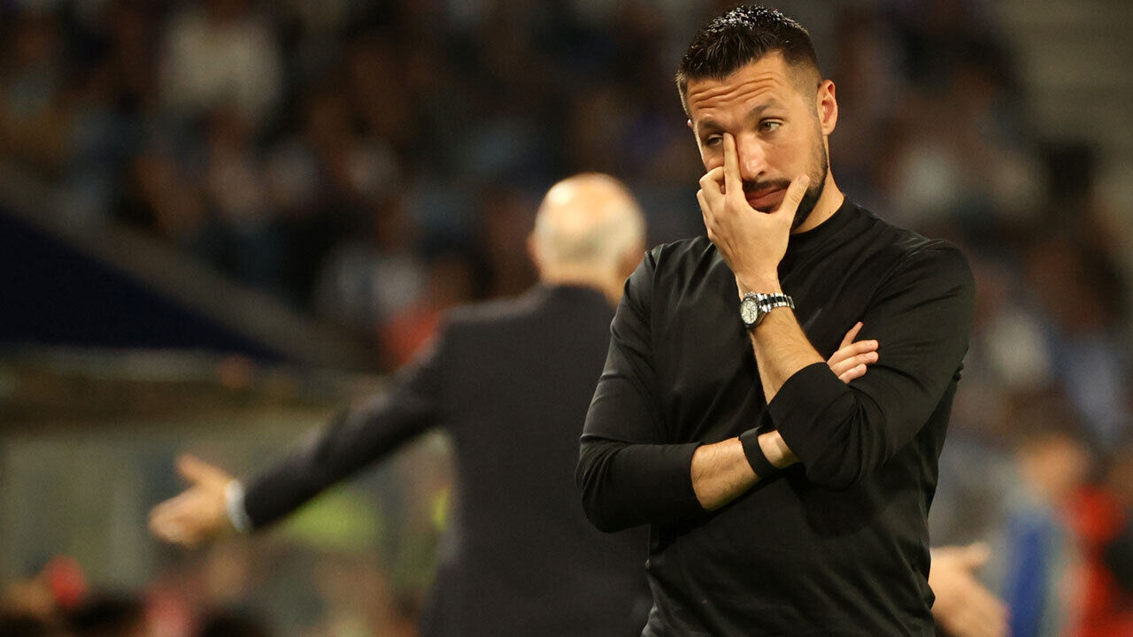 Farioli promete FC Porto totalmente concentrado nos seus jogos e não nos rivais