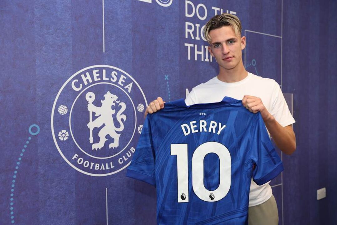 Jesse Derry pode reforçar o Coventry, emprestado pelo Chelsea