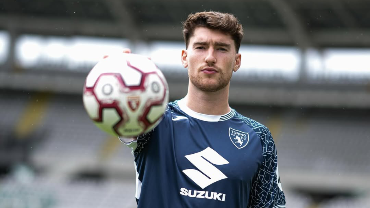 Franco Israel, guarda-redes do Torino