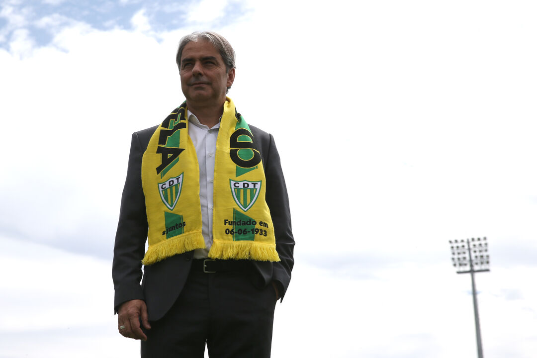 Natxo González, ex-treinador do Tondela, está estável após enfarte