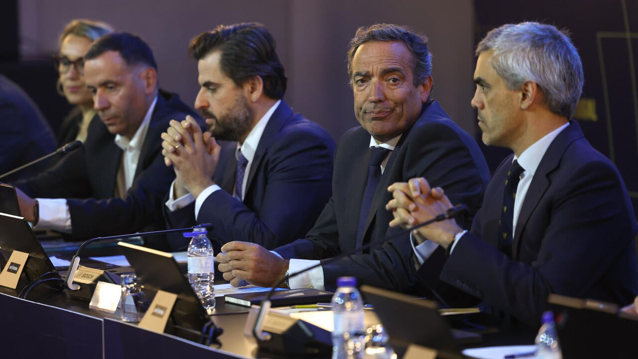 Reinaldo Teixeira marcou presença na assembleia geral extraordinária da Liga Portugal