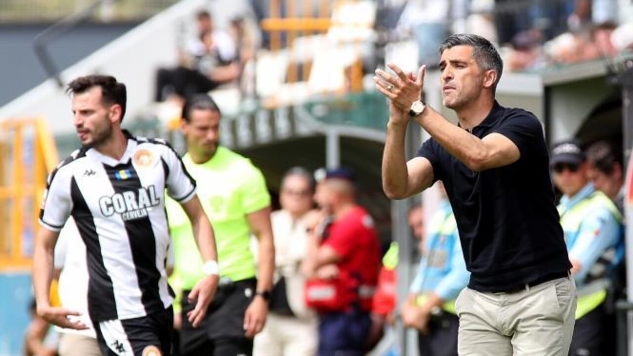 Custódio durante o Nacional-Alverca