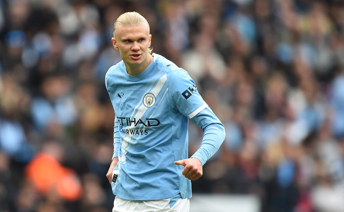 Erling Haaland decisivo contra o Arsenal