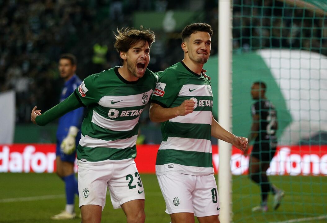 Bragança rende Pote no Sporting, com Trincão e Geny no ataque