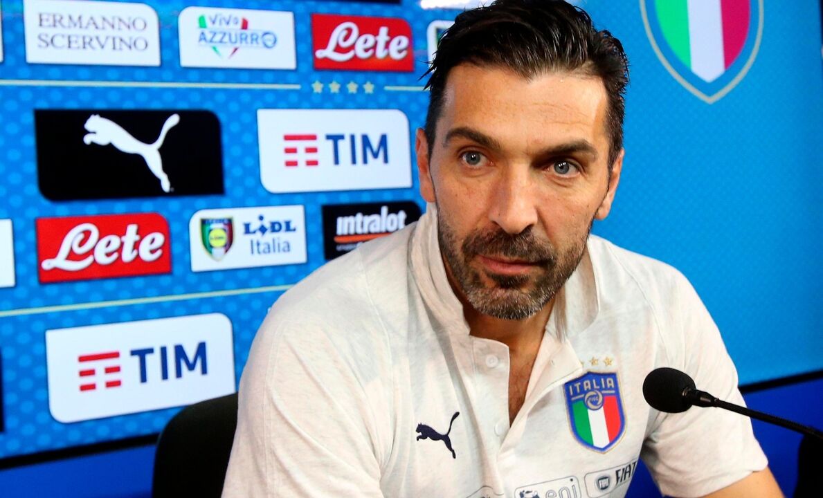 Buffon analisa a prestação recente da seleção italiana.
