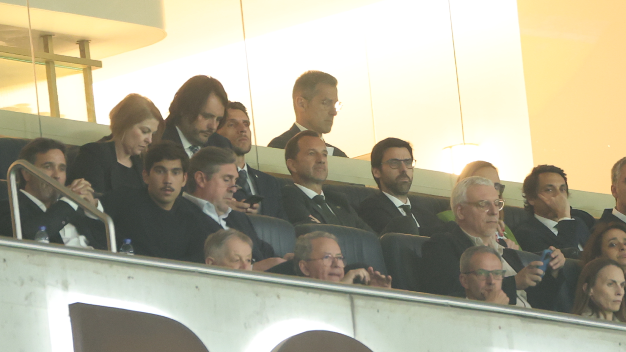 Frederico Varandas na tribuna do Estádio do Dragão